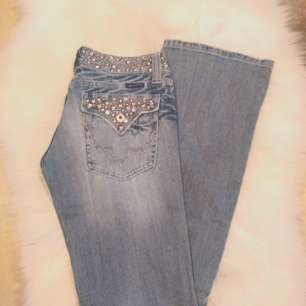 Silver studded silver rhinestone low-rise light blue Sexy Miss Me Jeans size 27